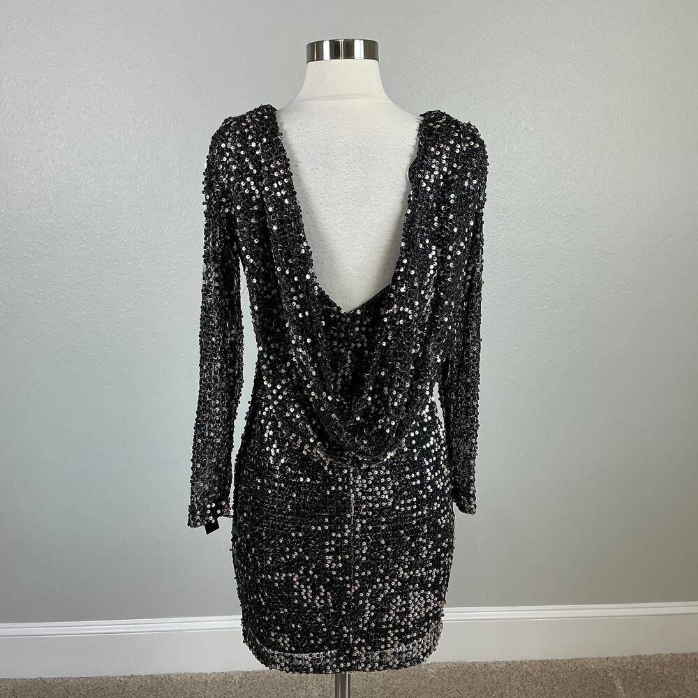 Betsy & Adam Black Sequined Long Sleeve Mini Sheath Cocktail Dress Size 4 LBD - Picture 3 of 13